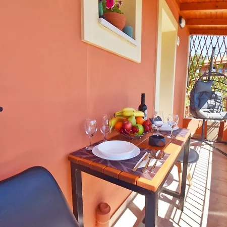 Kosmas Family House 2 شقة Kanálion