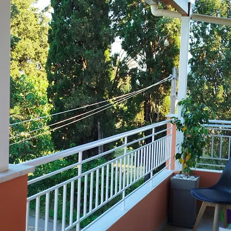 Kosmas Family House 2